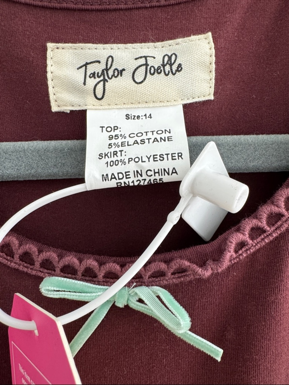 Taylor Joelle Cinderella Maid Dress NWT - Picture 2 of 3